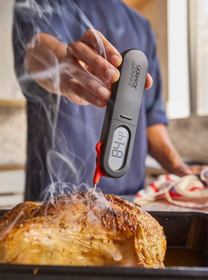 Termometru digital cu sonda ThermaPoint Black - JosephJoseph - Image 2