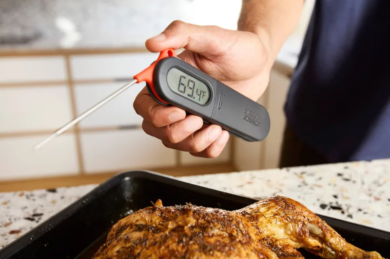 Termometru digital cu sonda ThermaPoint Black - JosephJoseph - Image 6