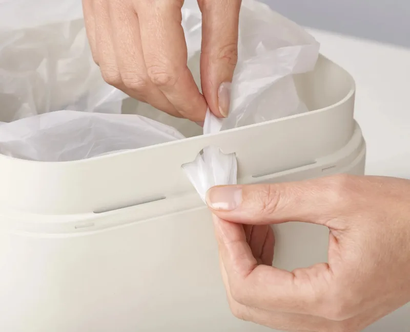Set 50 Saci Iw2-4L Cos Compact Resturi Mancare - JosephJoseph - Image 3