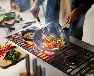 Wok Space 32cm - JosephJoseph