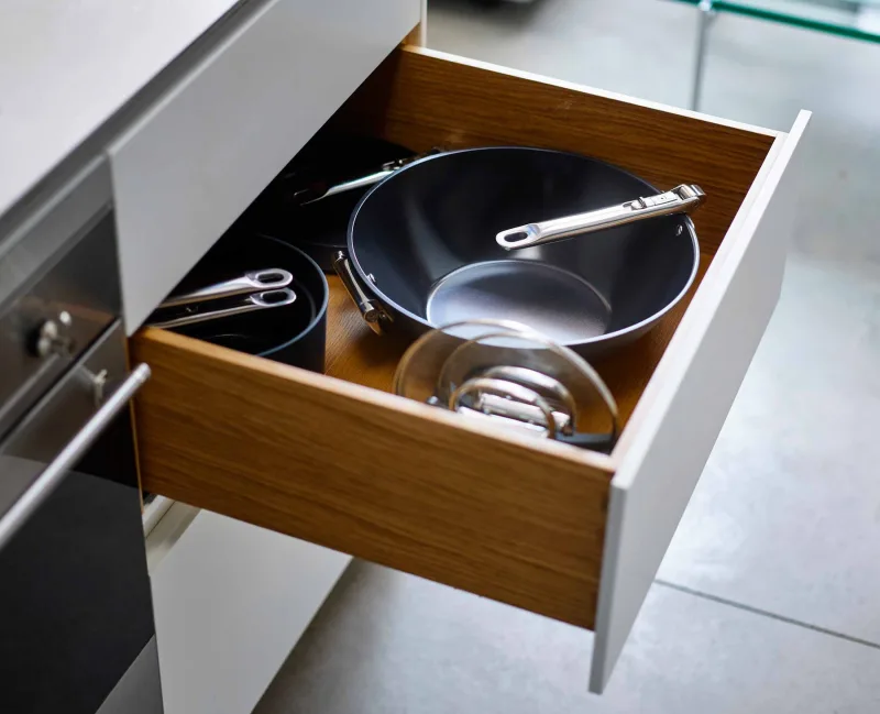 Wok Space 32cm - JosephJoseph - Image 2