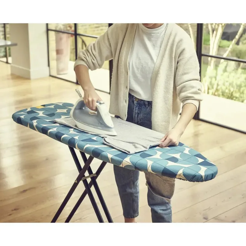 Husa pentru masa de calcat Flexa 135 cm Albastru Mozaic - JosephJoseph - Image 2