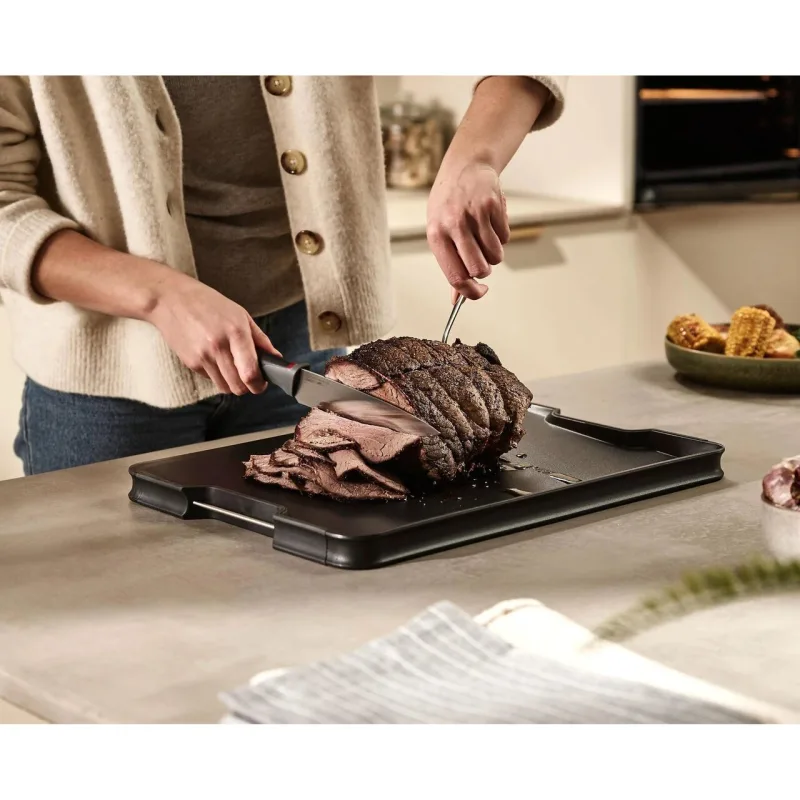 Tocator Negru Cut&Carve Large - JosephJoseph - Image 1