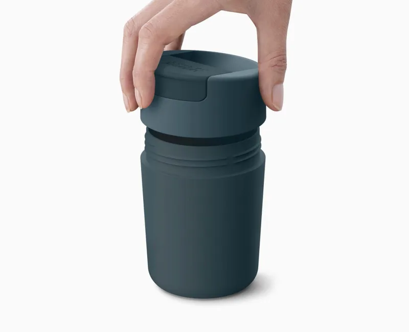 Cana calatorii 340ml Sipp Travel albastru - JosephJoseph - Image 3