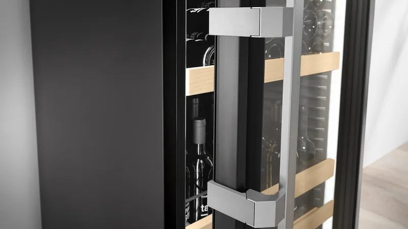 SelfClosing Door cu asistenţă EasyFill pentru încărcare inclusă