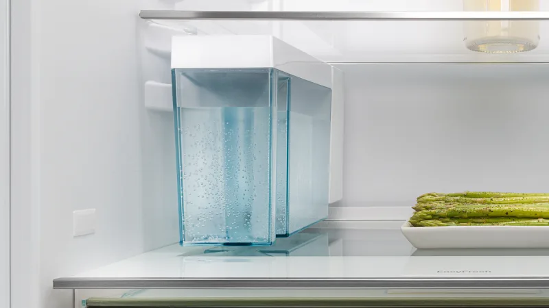 IceMaker cu rezervor de apă