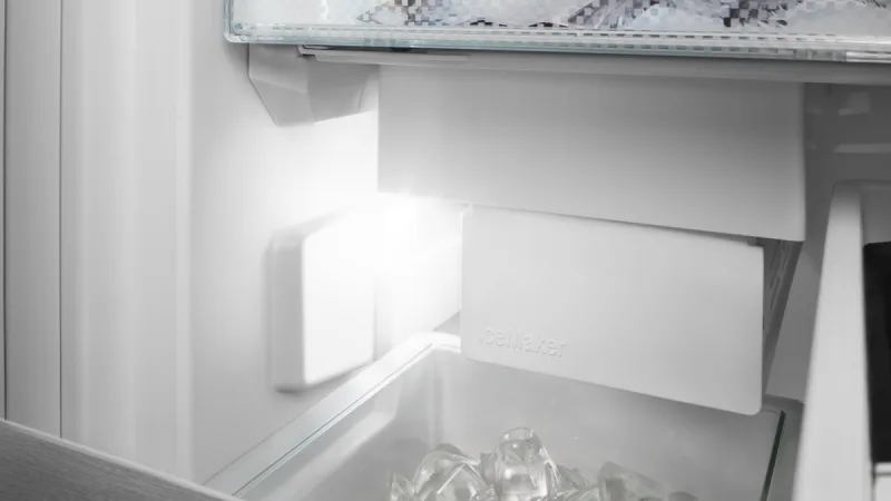 Iluminarea cu LED a IceMaker