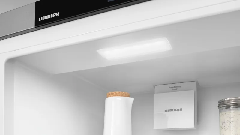 Iluminarea plafonului LED