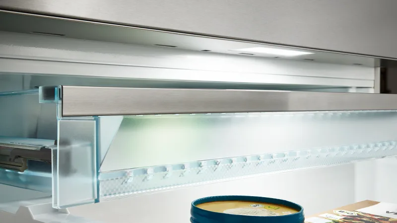 Iluminarea cu LED a compartimentului congelator