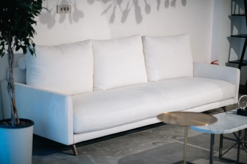 Canapea ÉTIENNE Porada - OUTLET - Image 1