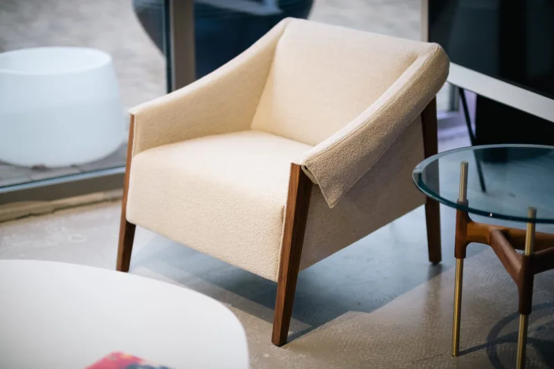 Fotoliu ARA - Image 1